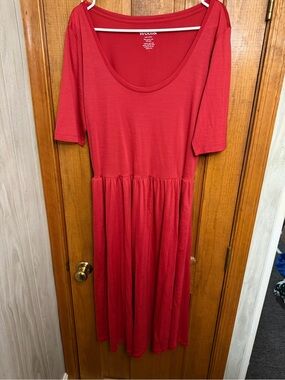 Wool& Sylvie Fit & Flare Dress
Coral Red / L Red Scoop Neck Midi Dress